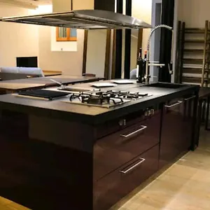 Loft Rasella With Private Pool&sauna , Roma Italia